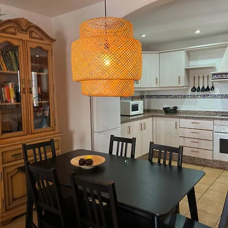 Lejlighed Ideal 2 Bed 2 Bath - Pueblo Evita